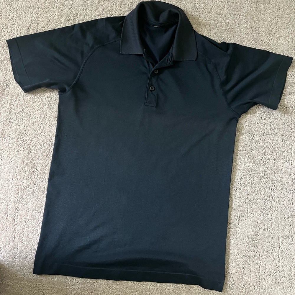 Lululemon Men’s Metal Vent polo